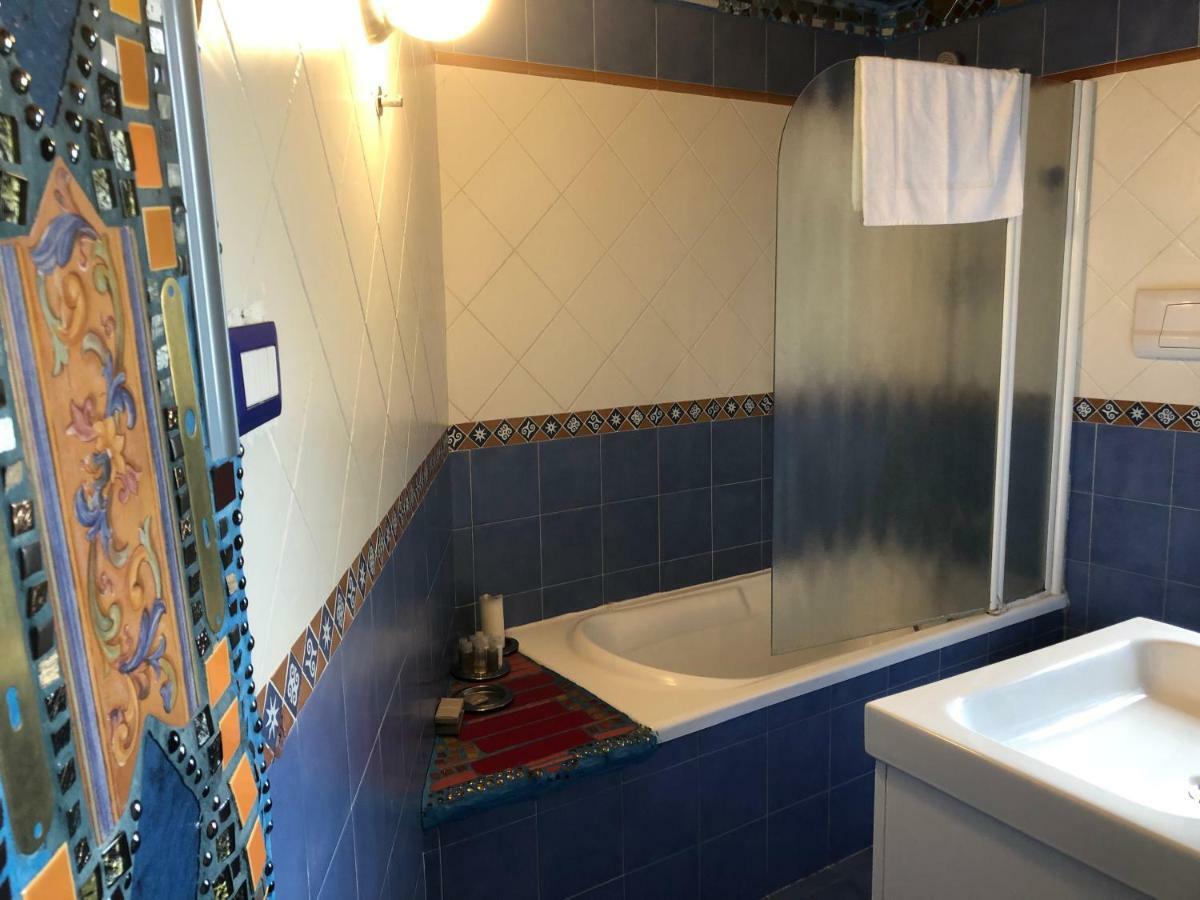 Casa Di Erminia Bed & Breakfast Napoli Eksteriør bilde